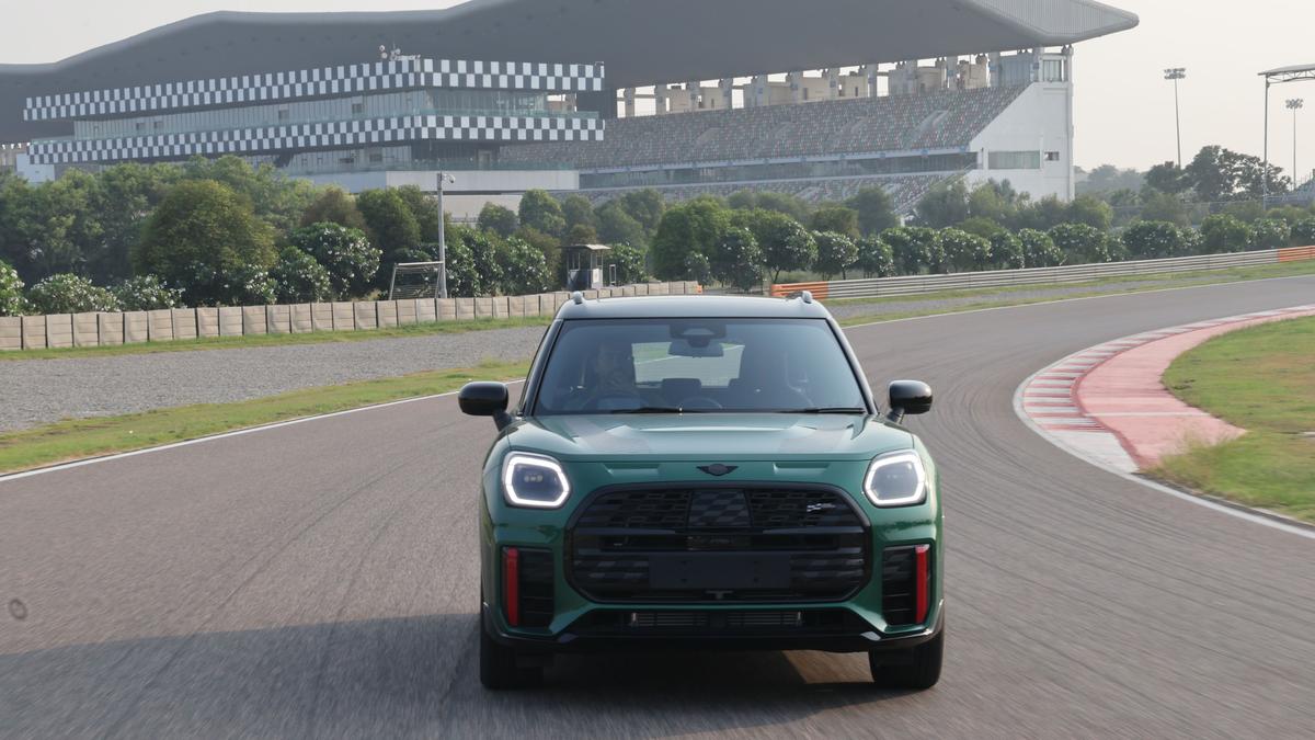 MINI Countryman JCW: The big MINI goes all out